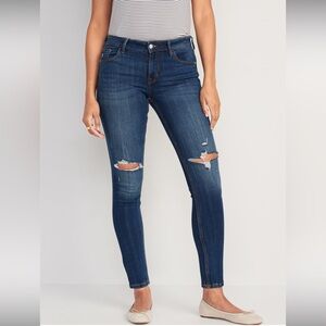 Old Navy Mid-Rise Skinny Jean